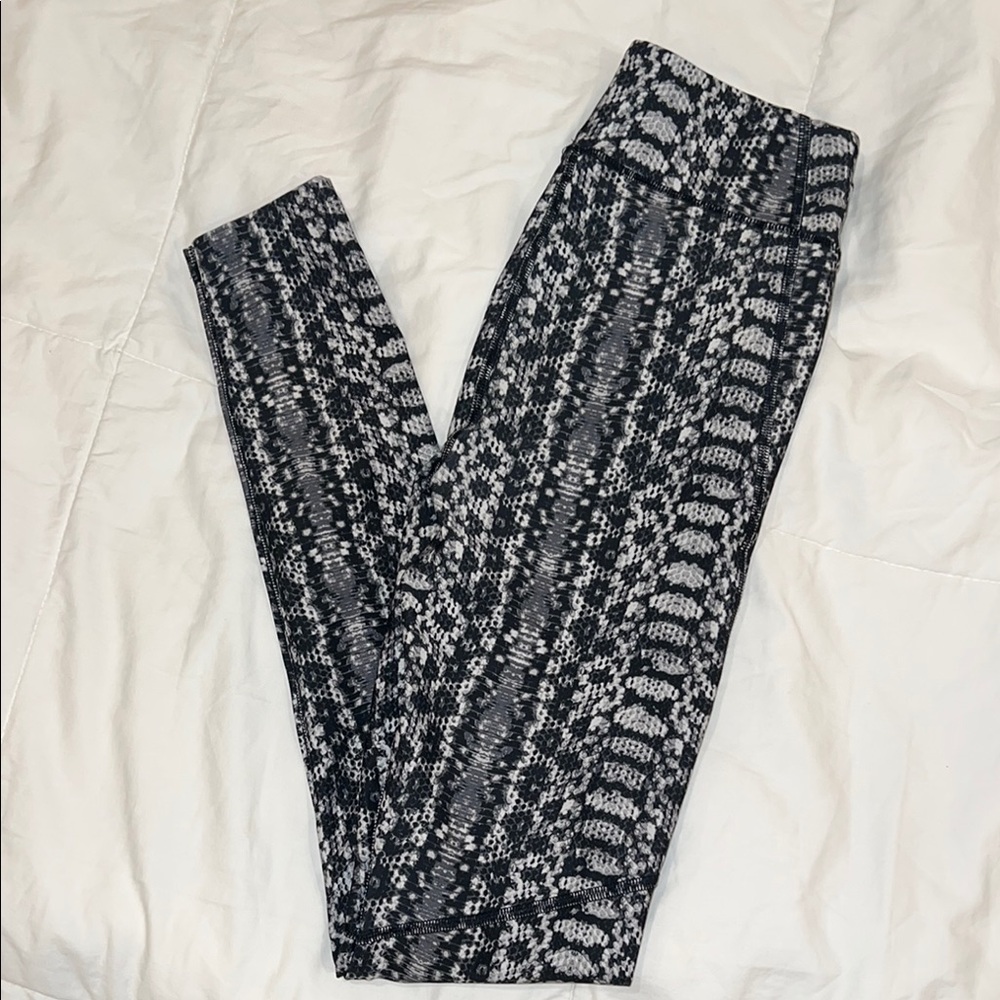 Under Armour Black and White Patterned Leggings